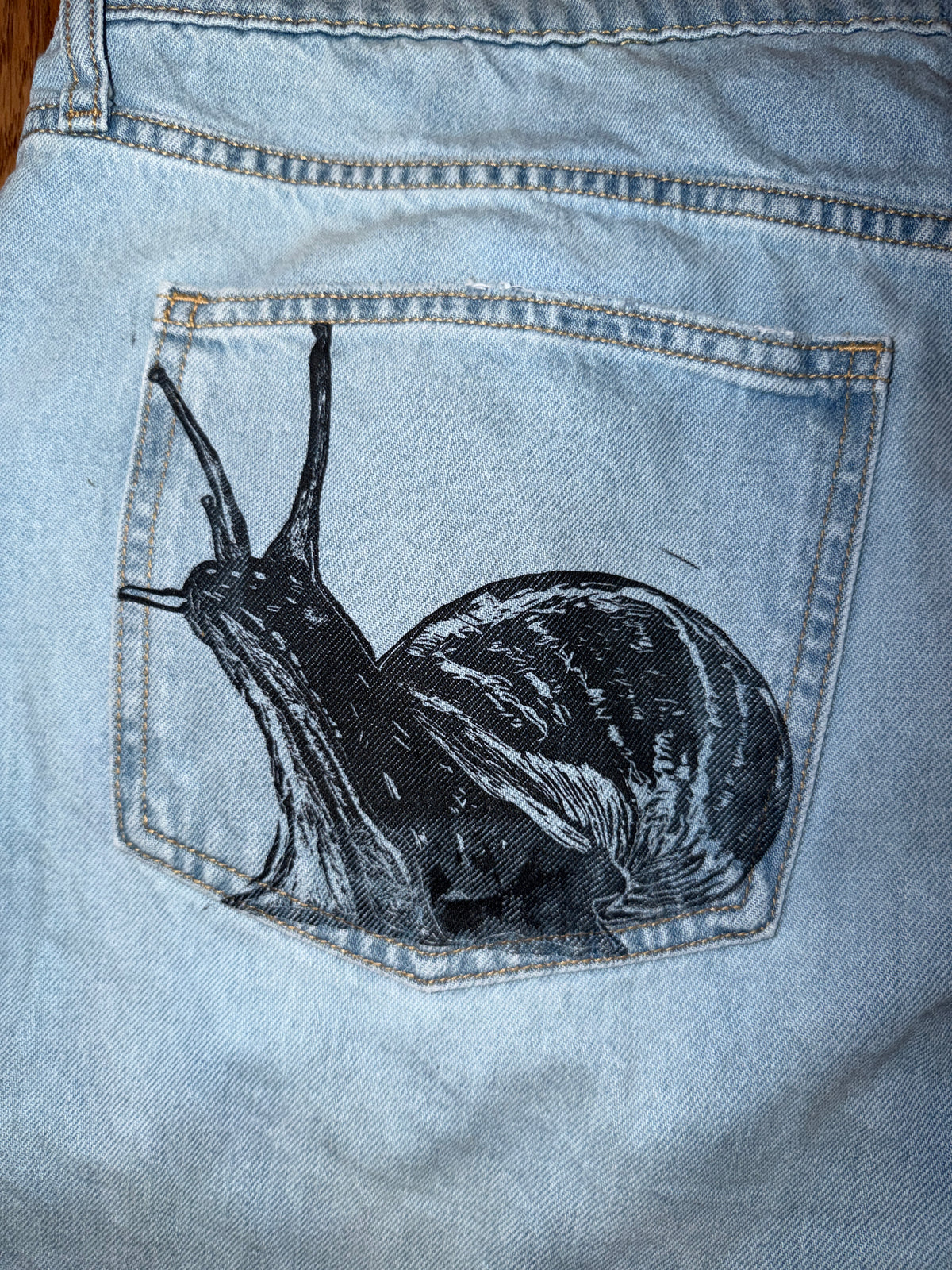 Snail/Centipede Sz 16 Jeans