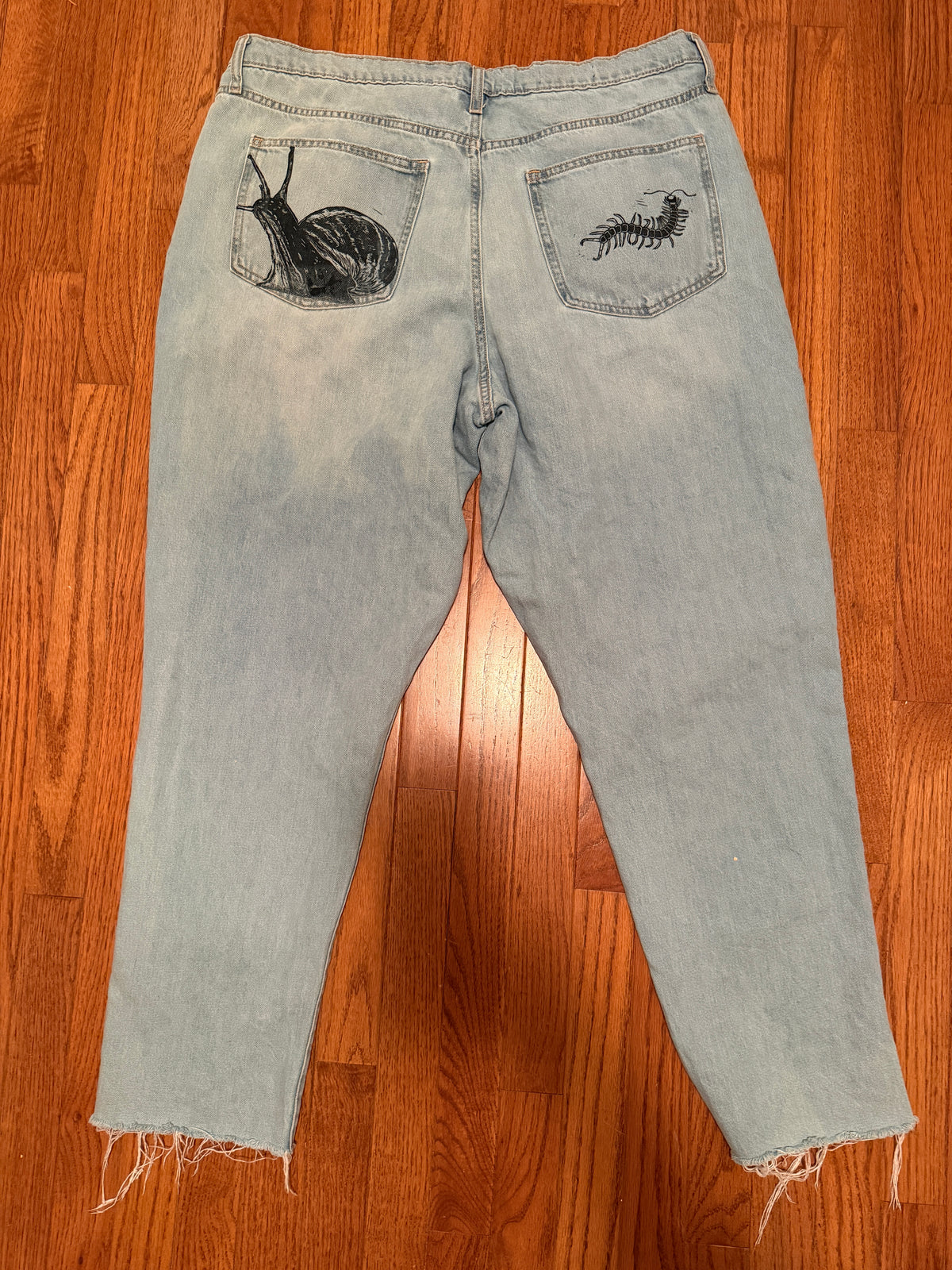 Snail/Centipede Sz 16 Jeans